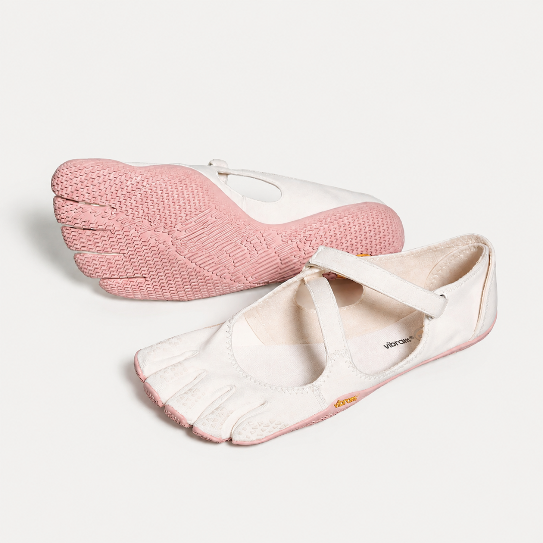 Buty barefoot Strumień, kolor różowy: para z widoczną podeszwą